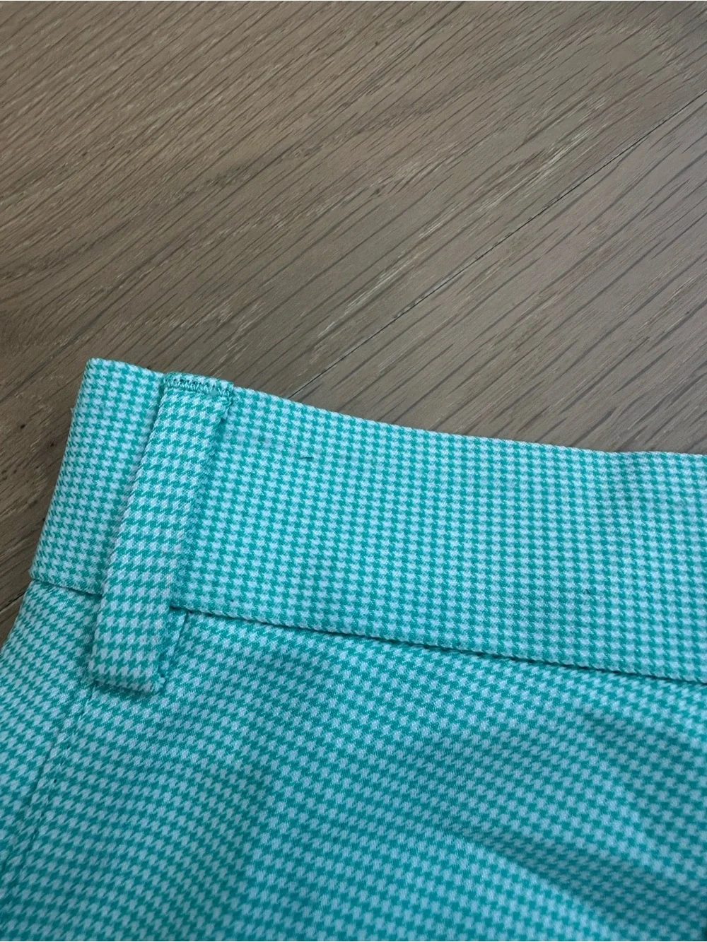 Men’s Peter Millar Wicking Salem Houndstooth Golf Shorts Pattern Green Size 38